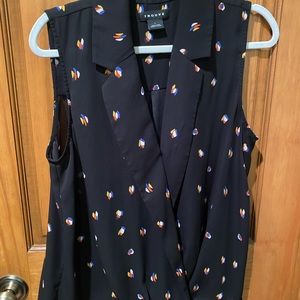 Black Sleeveless Wrap Blouse with Notched Collar